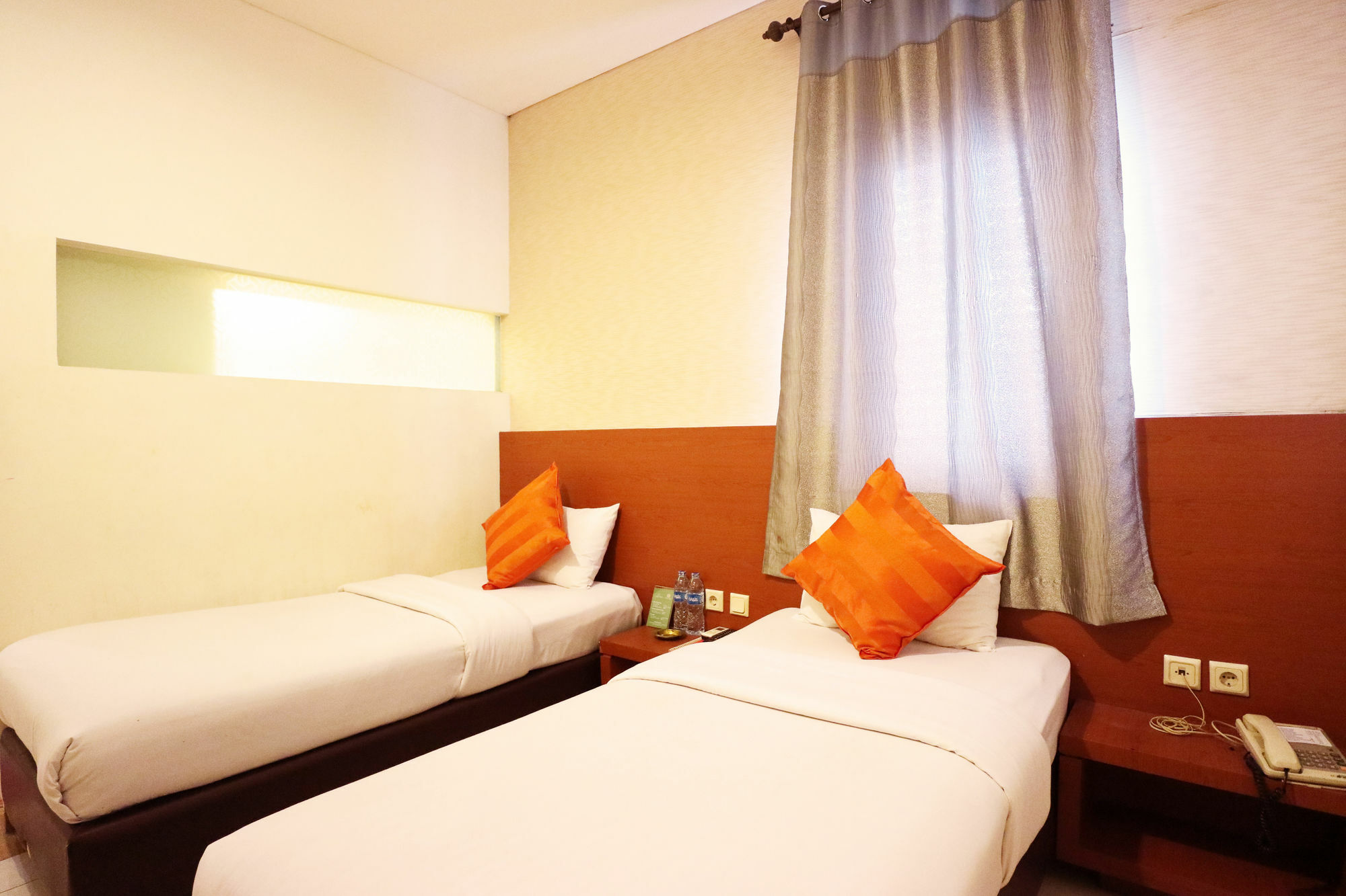 Hotel Reddoorz At Jalan Gunung Sahari Jakarta Exteriér fotografie