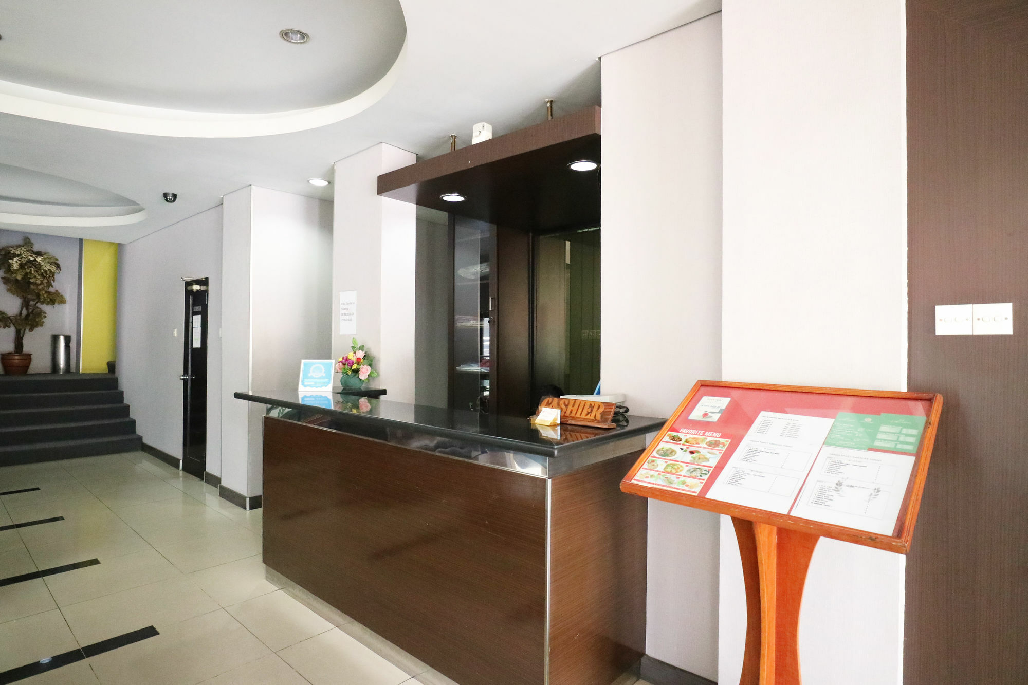 Hotel Reddoorz At Jalan Gunung Sahari Jakarta Exteriér fotografie